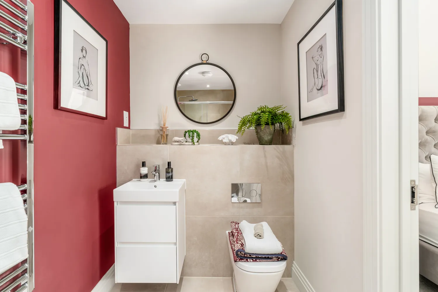Bedroom 1 en-suite