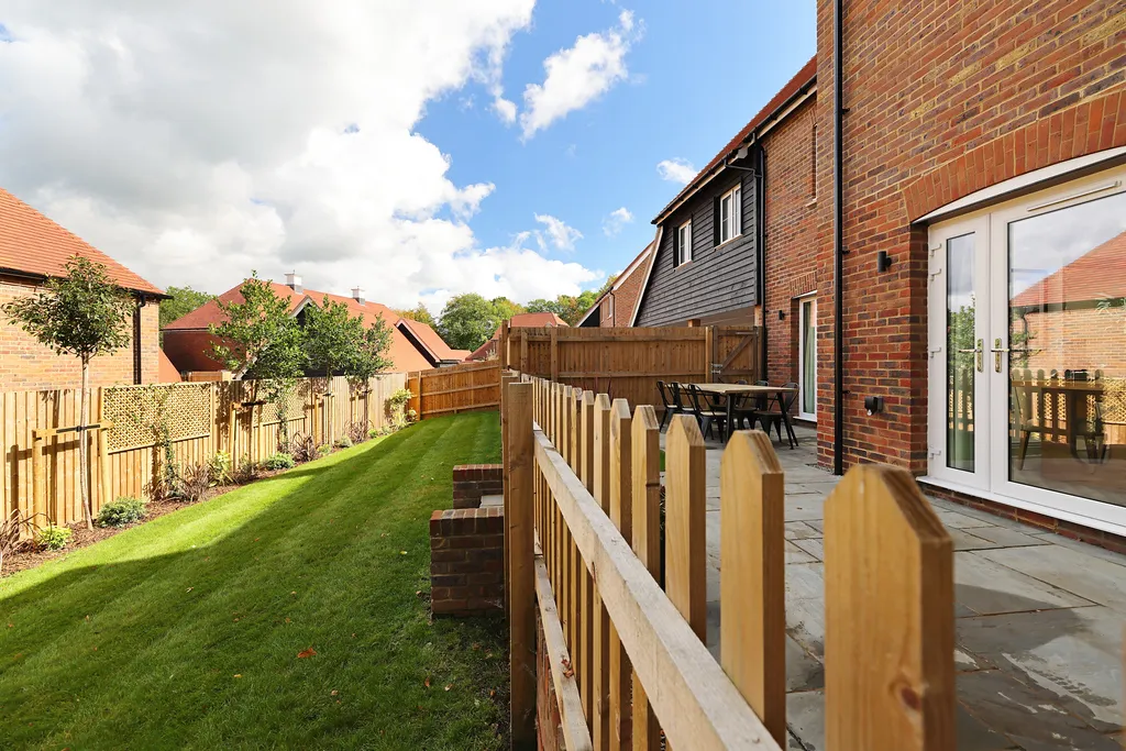 Plot 39