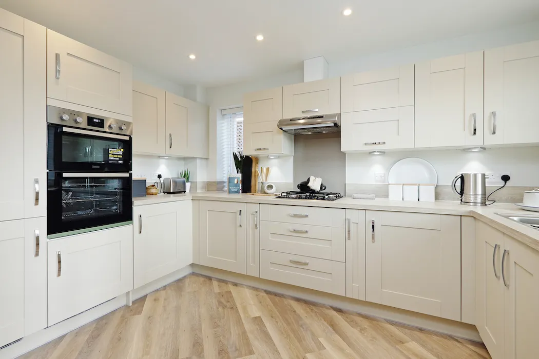 white lakes kitchen