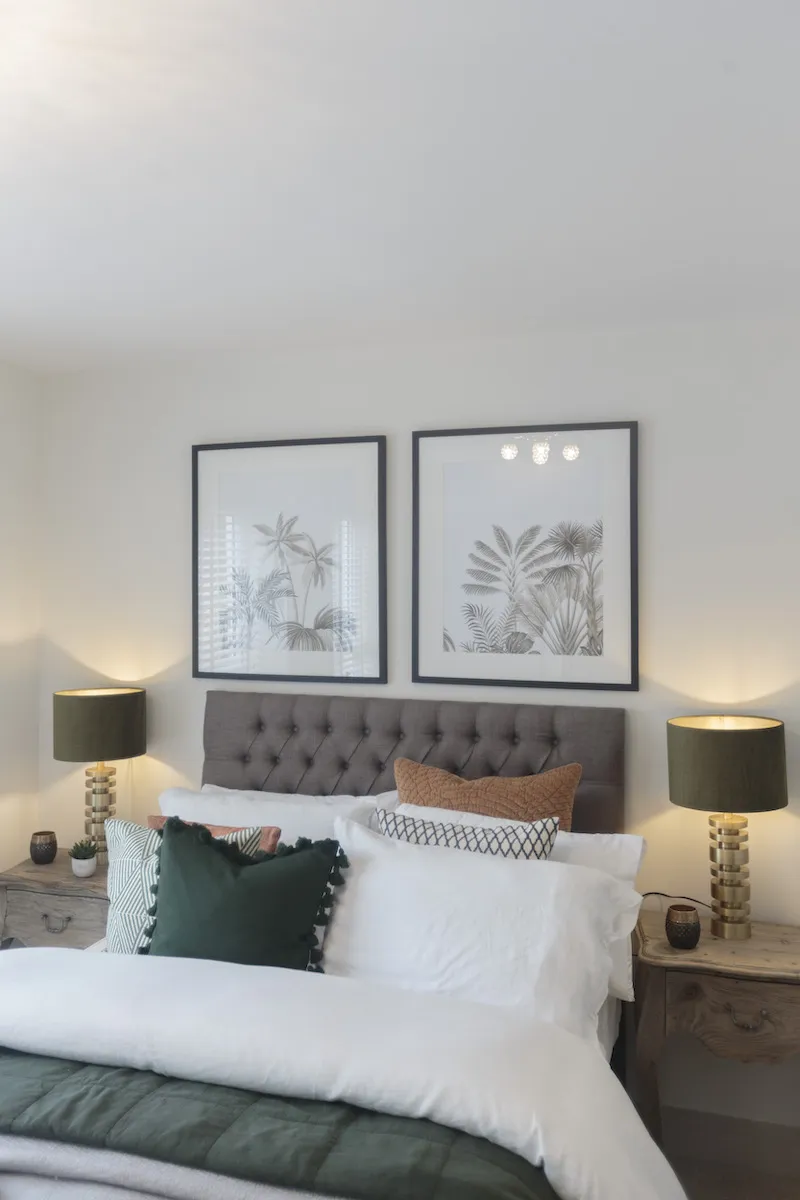 clifton intro room