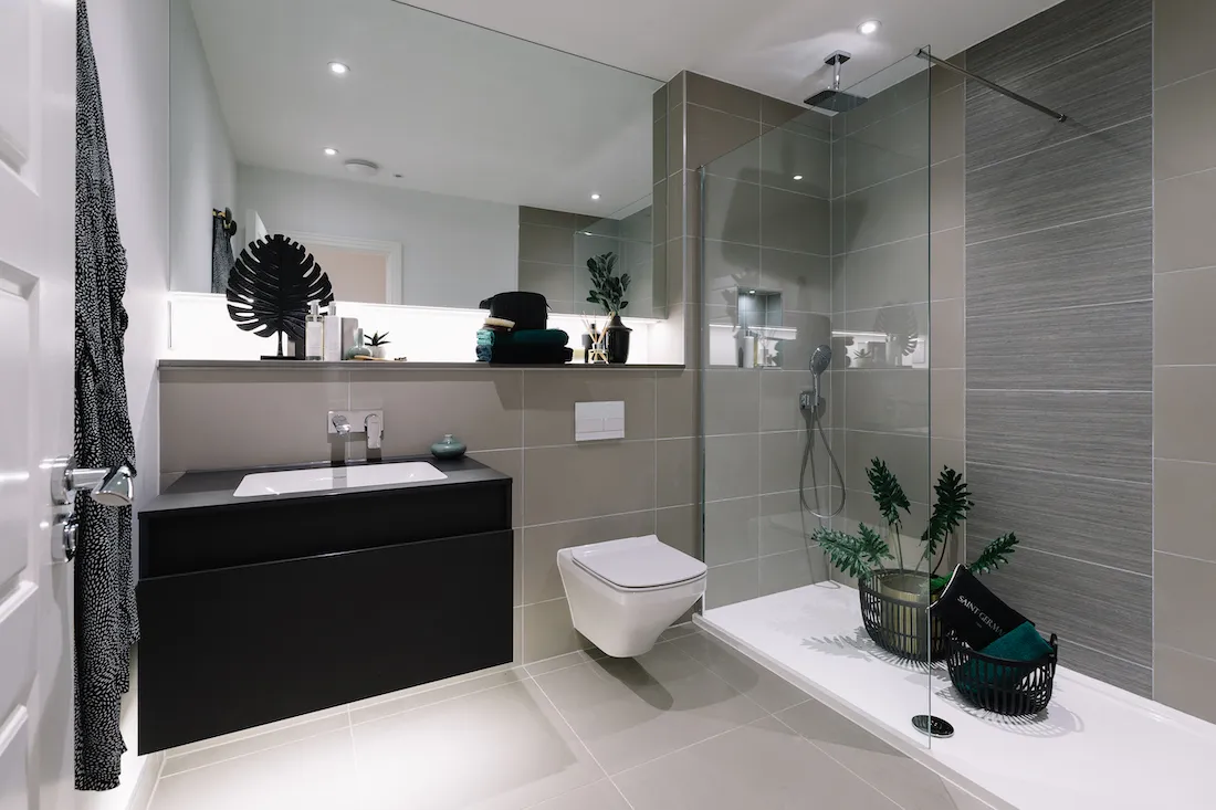 Lynbury shower 2