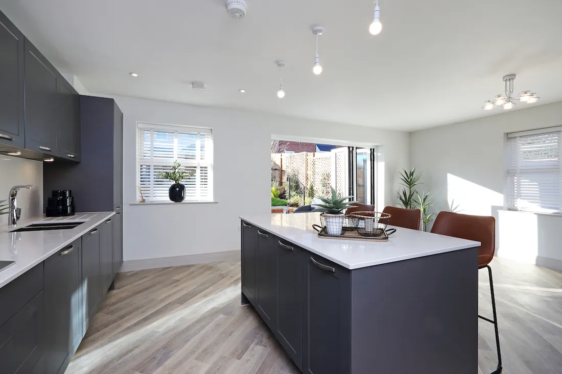 bellworthy breakfast bar