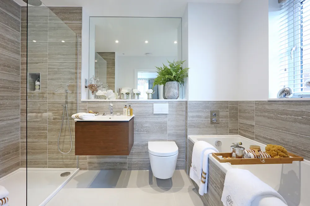 Tudor bath