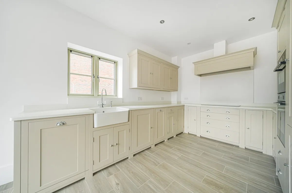 Plot 8 